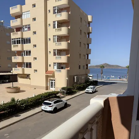 Apartment Hawaii Iv -91b - By Watermelon *