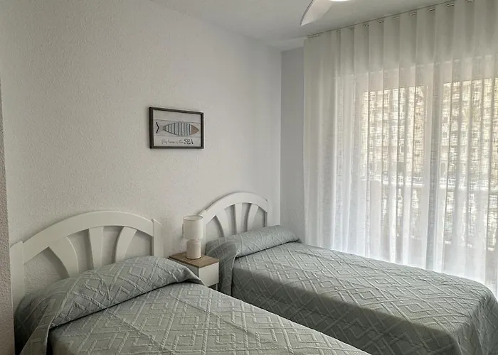 Apartment Hawaii Iv -91b - By Watermelon